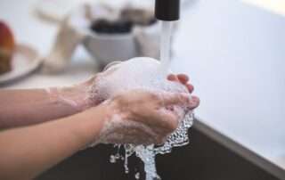 wash hands COVID-19
